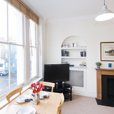 דירות לונדון The Stratford Road Pied-A-Terre מראה חיצוני תמונה