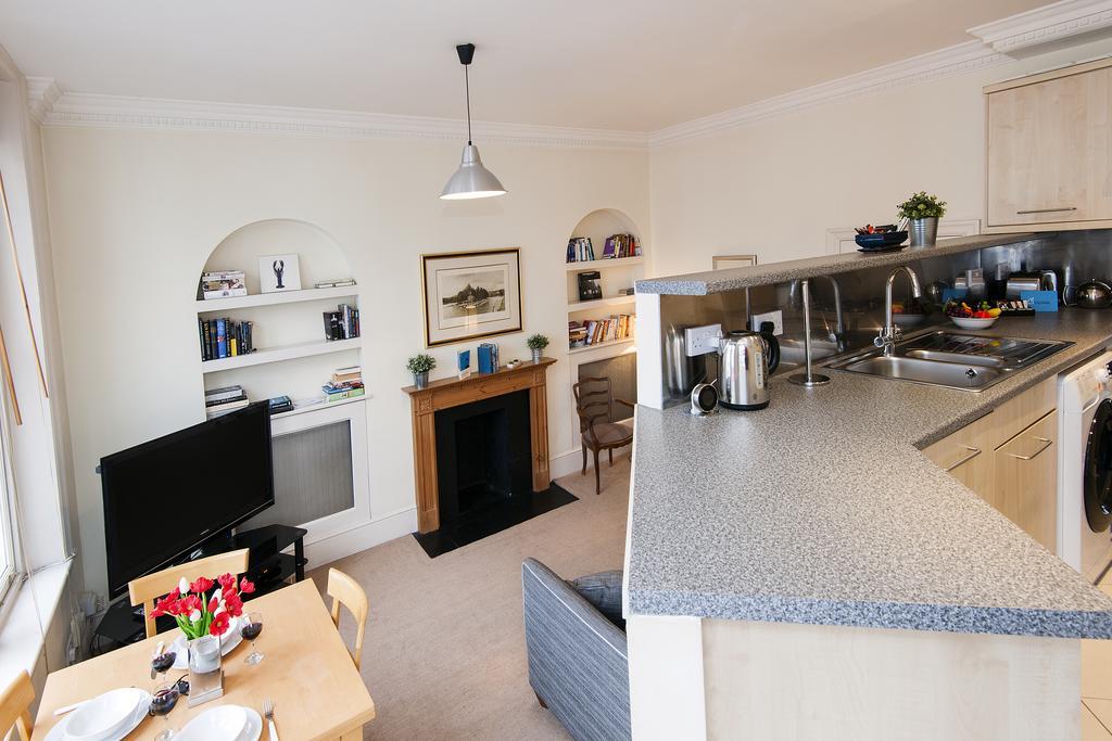 דירות לונדון The Stratford Road Pied-A-Terre מראה חיצוני תמונה